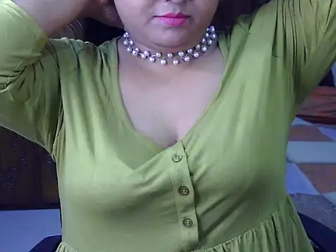 Snapshot of Natasha_pihu chatting on 01-06-26, 04:44 Natasha pihu online show from 01-06-26, 04:44