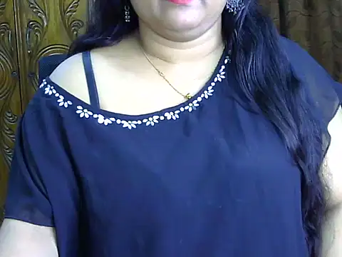Snapshot of Natasha_pihu chatting on 12-18-25, 06:23 Natasha pihu online show from 12-18-25, 06:23