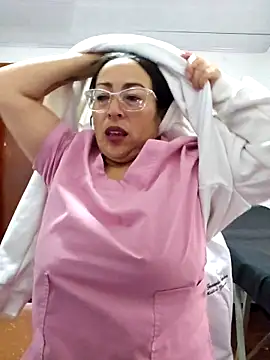 Snapshot of JustSamantha_ chatting on 02-12-26, 12:05 JustSamantha online show from 02-12-26, 12:05