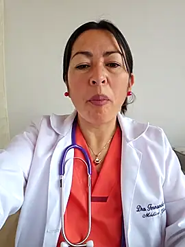 JustSamantha  online show from 12-03-25, 01:32