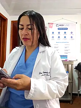 Snapshot of JustSamantha_ chatting on 01-19-26, 02:21 JustSamantha online show from 01-19-26, 02:21