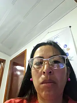 JustSamantha  online show from 04-15-26, 11:05