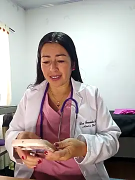 JustSamantha  online show from 11-28-25, 12:49