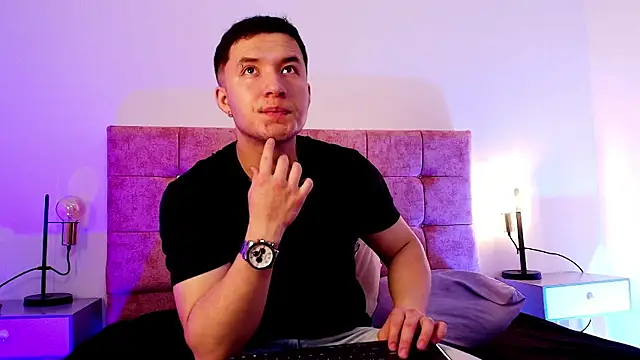 Ethan-Connor online show from 01-13-26, 12:20