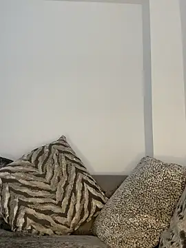 Snapshot of BootyQueenApril chatting on 01-10-26, 02:12 BootyQueenApril online show from 01-10-26, 02:12