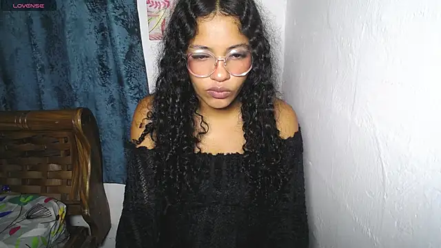 chleo rosse online show from 12-22-25, 01:33