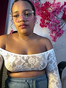 chleo rosse online show from 04-21-26, 04:13