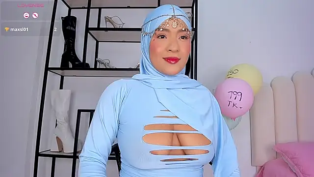 Amira-Zahra online show from 06-30-26, 10:43