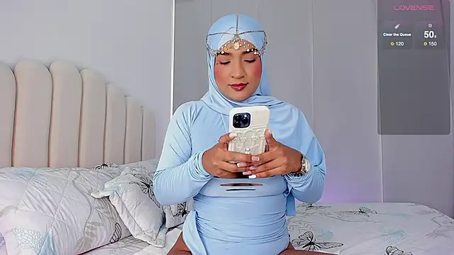 Amira-Zahra online show from 12-02-25, 03:58