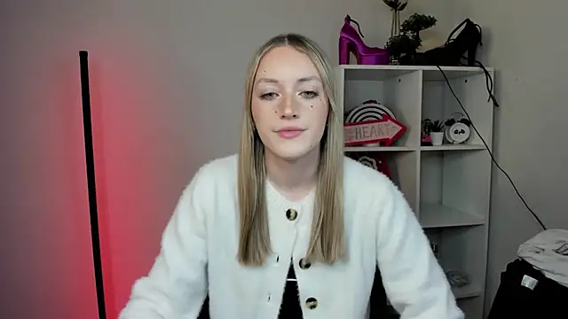 EvelynBlond online show from 03-20-26, 01:34