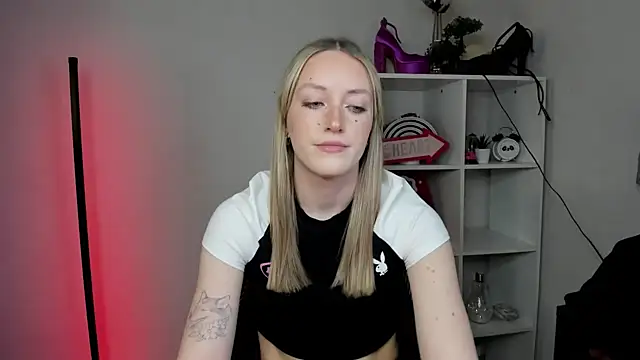 EvelynBlond online show from 03-24-26, 01:22