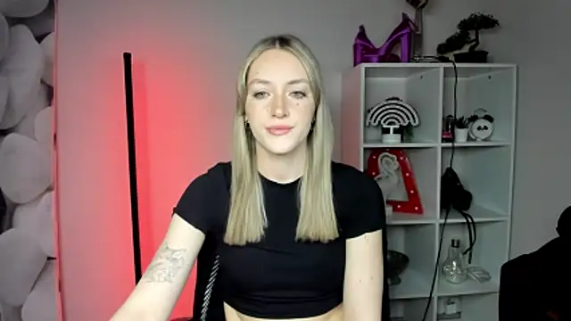 EvelynBlond online show from 02-23-26, 06:25