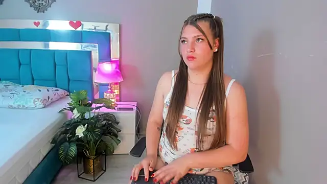 LiiaVelvet online show from 03-20-26, 03:51