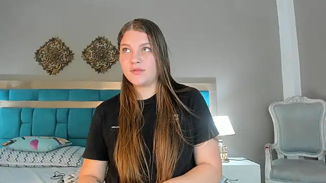 LiiaVelvet online show from 12-17-25, 02:05