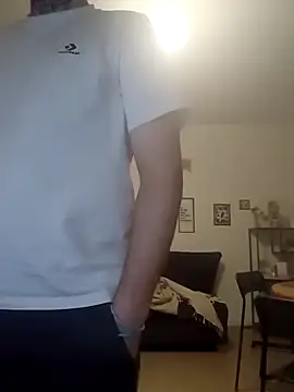 Snapshot of CoupleGoat chatting on 02-21-26, 02:24 CoupleGoat online show from 02-21-26, 02:24