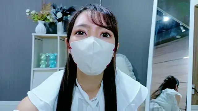 Nami-jpn online show from 12-02-25, 12:18