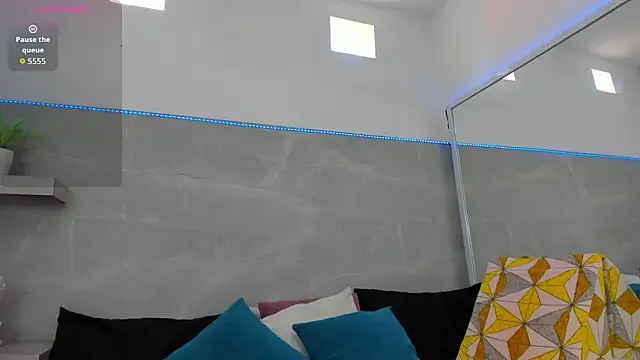 selenaflamemj online show from 02-17-26, 07:00