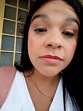 Layla-daring online show from 01-31-26, 08:18