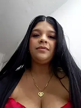 Layla-daring online show from 04-28-26, 06:01
