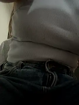 Little  Danni1 online show from 01-11-26, 10:27