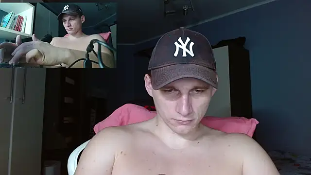 Poliglotjoe1 online show from 12-22-25, 09:15