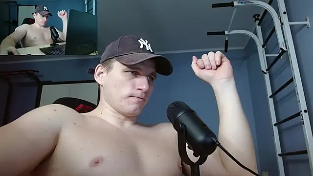 Poliglotjoe1 online show from 01-12-26, 06:26