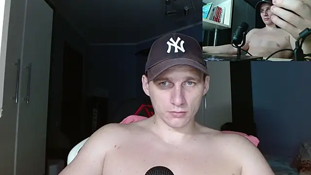 Poliglotjoe1 online show from 12-21-25, 06:26