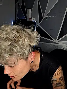 megan NL online show from 01-10-26, 02:40