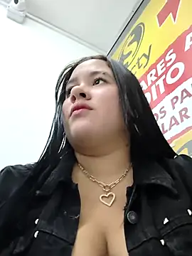 Kendra-daring online show from 04-28-26, 06:12