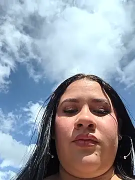 Kendra-daring online show from 12-19-25, 06:54