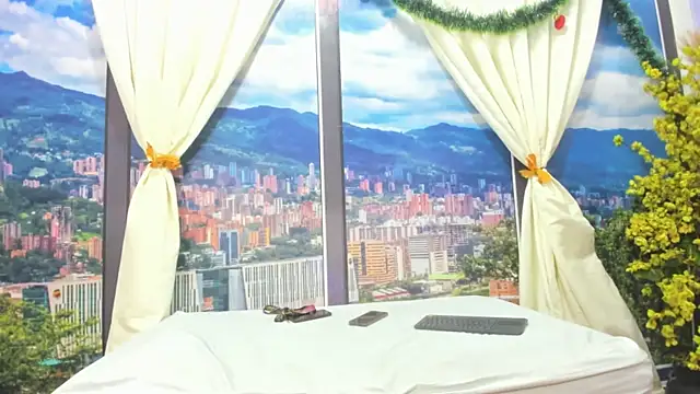 SabrinaAndEddy online show from 02-13-26, 07:36