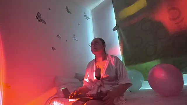 tiffanystorms- online show from 11-23-25, 11:31