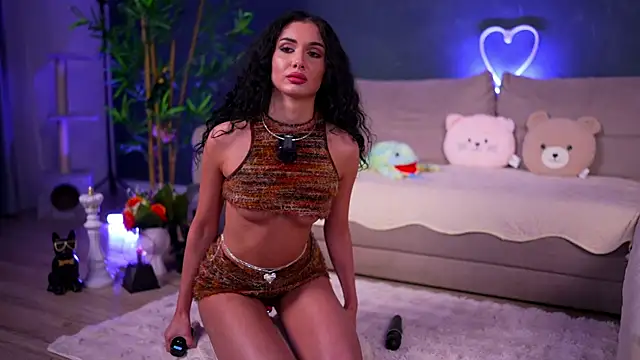 AlessiaDebbie online show from 05-14-26, 08:06