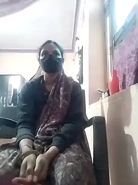 Snapshot of Yt_kinjal chatting on 11-22-25, 08:35 Yt kinjal online show from 11-22-25, 08:35