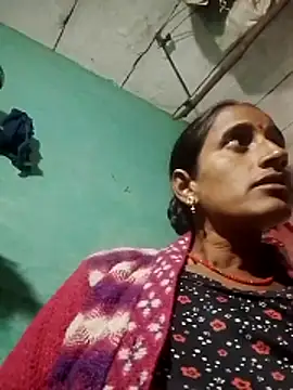 Xxx suhana online show from 12-19-25, 05:10