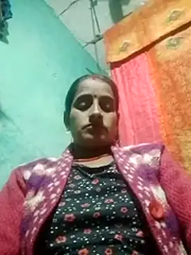 Xxx suhana online show from 12-18-25, 05:06