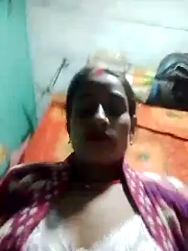 Xxx suhana online show from 12-21-25, 05:03