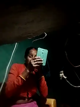 Xxx suhana online show from 04-14-26, 07:08