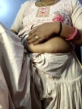 yamunna647 online show from 01-17-26, 04:10