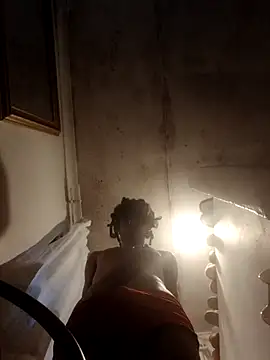 Eezxxx online show from 01-15-26, 03:54