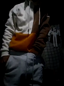 Eezxxx online show from 03-10-26, 12:25