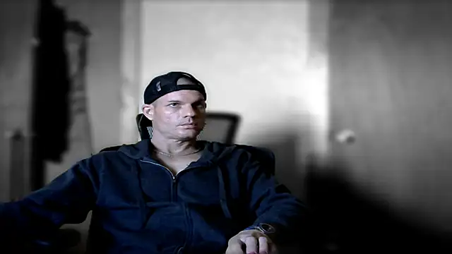 Snapshot of JockNThirsty chatting on 02-22-26, 04:52 JockNThirsty online show from 02-22-26, 04:52