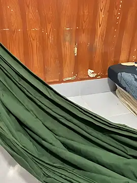 XndSeraphina online show from 04-22-26, 04:41