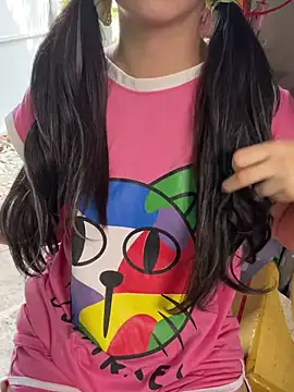 XndSeraphina online show from 01-15-26, 04:38