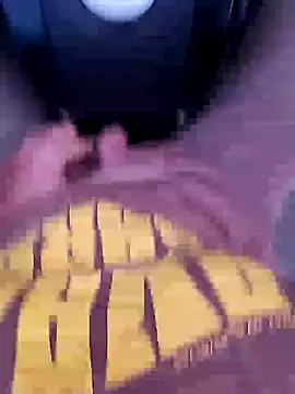 Meow buggie online show from 12-22-25, 02:50