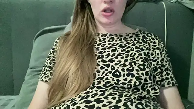 alisa kitcat online show from 01-12-26, 04:41