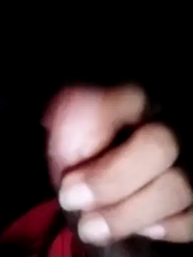 Snapshot of brian_05v chatting on 11-25-25, 08:36 brian 05v online show from 11-25-25, 08:36