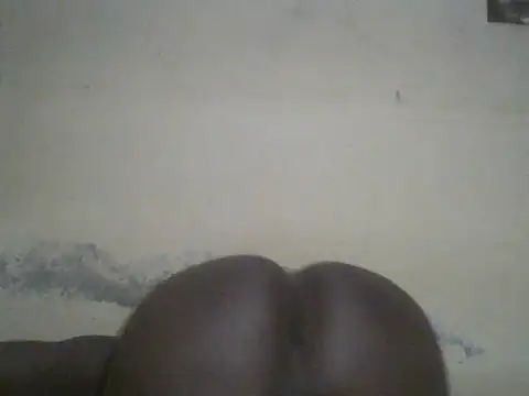 UsTwo  online show from 11-29-25, 05:35