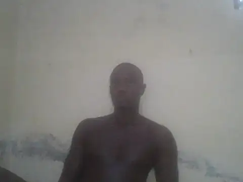 UsTwo  online show from 11-29-25, 05:29