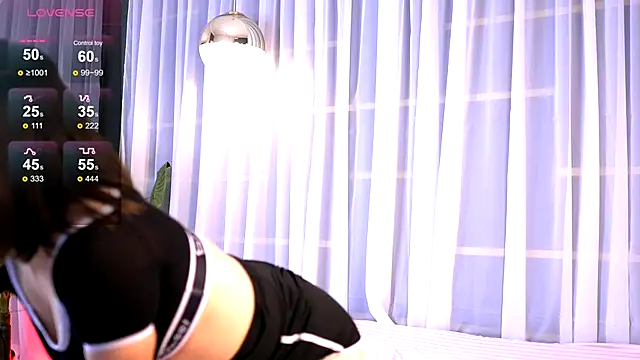 Snapshot of Simply_Joy chatting on 11-25-25, 12:16 Simply Joy online show from 11-25-25, 12:16